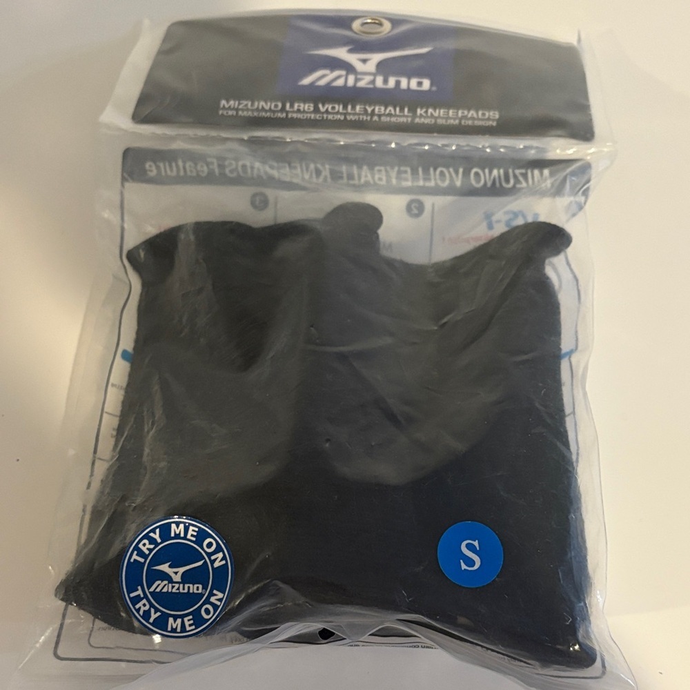 Mizuno Black Volleyball Kneepads small black